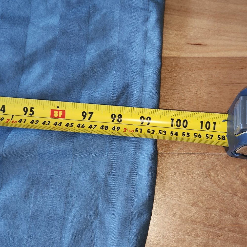 Bedsheets & Linens - Picture 5 of 10